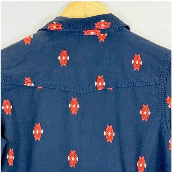 Ariat Real Western Womens Size Medium Blue Native Woven Pattern Long Sleeve Top - Picture 4 of 9